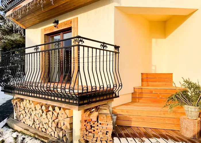 Beskidzkie Tarasy Aparthotel 3*